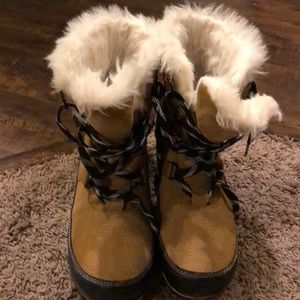 Winter boots